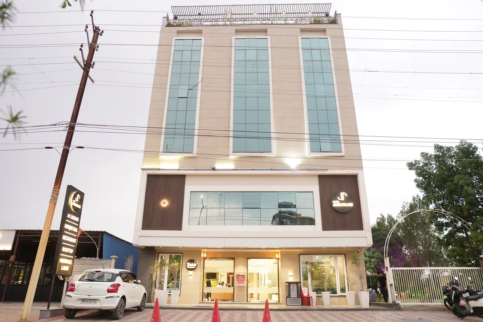 Hotel Janki Palace exterior